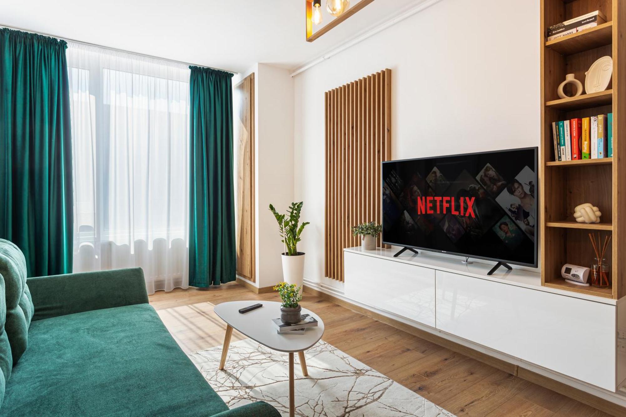 Marina Apartment Arad Buitenkant foto